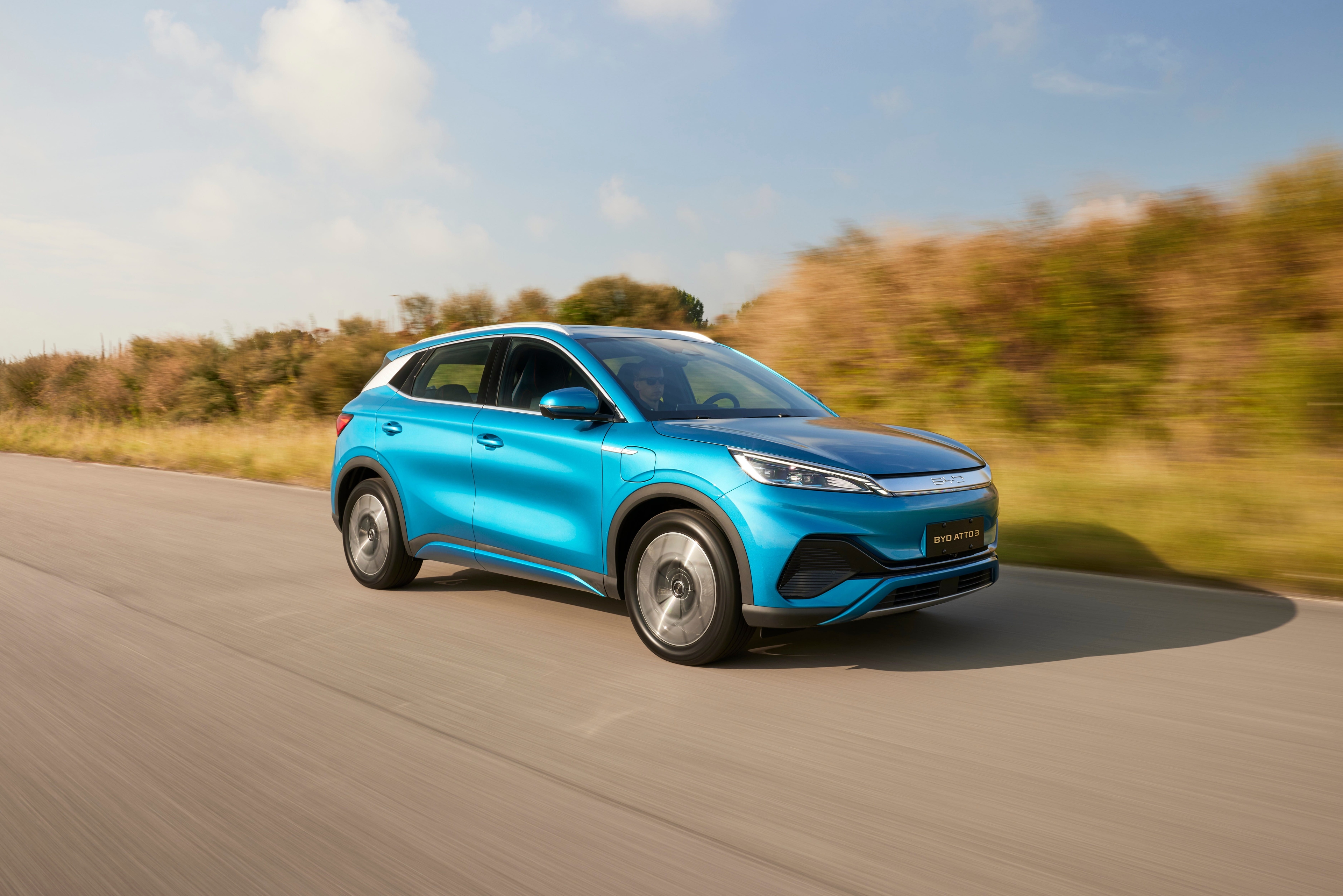 byd-atto3-eclairage-automatique Éclairage automatique du BYD Atto 3 avec phares LED