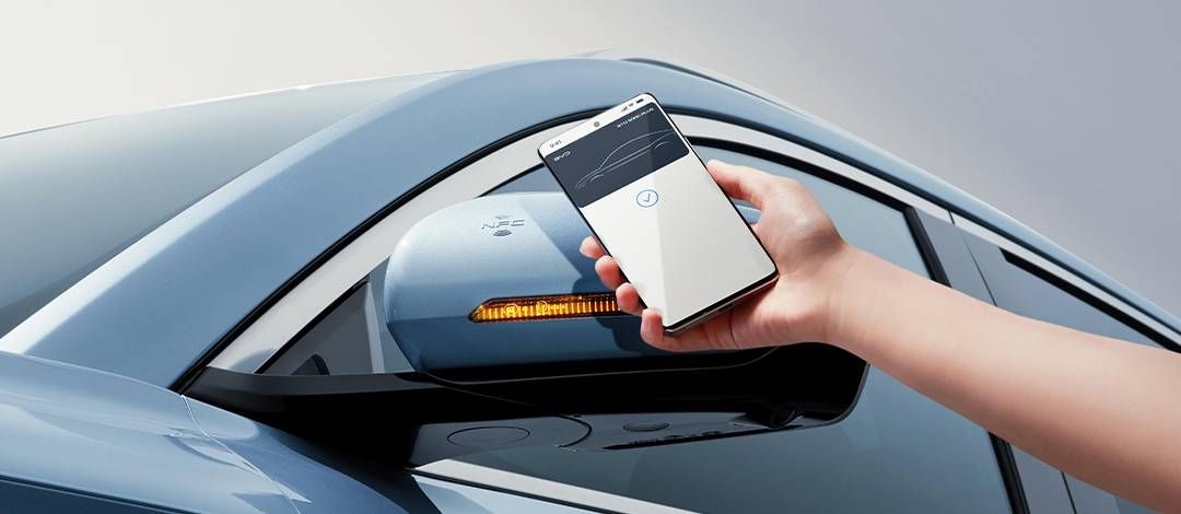 byd-song-plus-dm-i-technologie-nfc Technologie NFC du BYD Song Plus DM‑i pour un accès et un démarrage sans clé simples et sécurisés